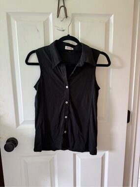 Goldie Black Sleeveless Button-Down Top